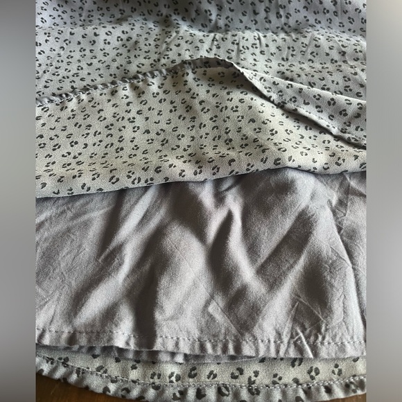 Abercrombie & Fitch blue leopard print tie-sleeve flowy mini dress XS V-neck - Picture 7 of 12